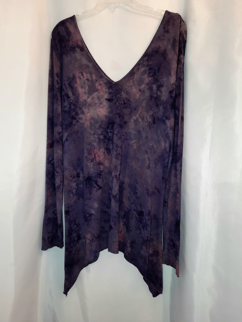 Blue Sky V-Neck Long Sleeve Tapered Tie-Dye Top Muave, Purple & Pink Women’s XL